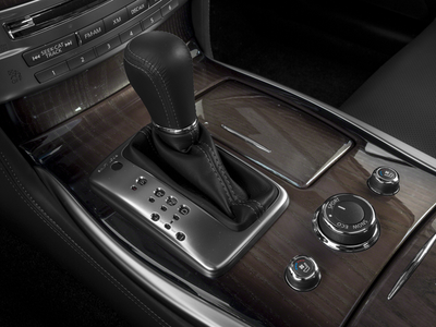 2016 INFINITI Q70 5.6X