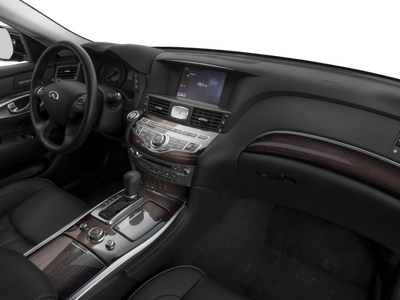 2016 INFINITI Q70 5.6X