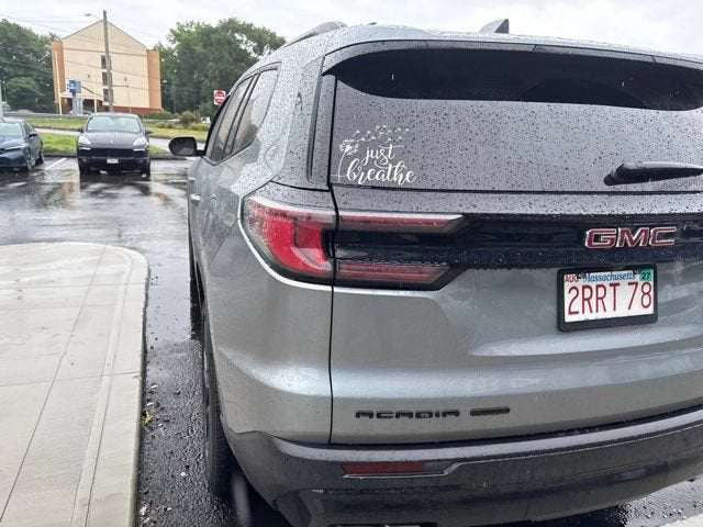 2024 GMC Acadia AWD Elevation
