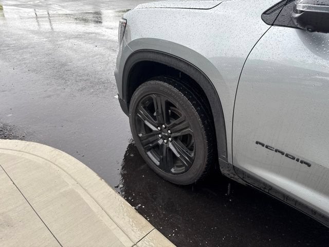 2024 GMC Acadia AWD Elevation