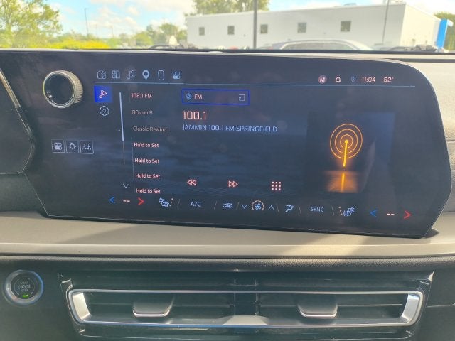 2024 Chevrolet Traverse FWD LT
