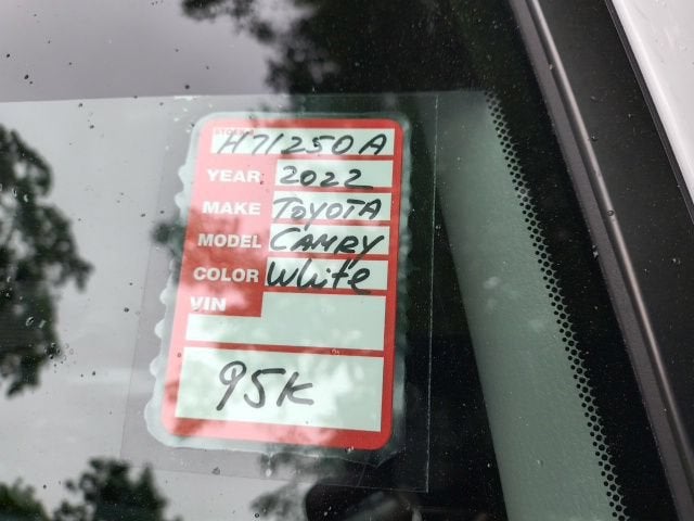 2022 Toyota Camry SE