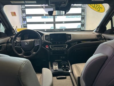 2023 Honda Passport Elite