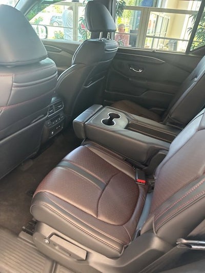 2025 Honda Pilot Black Edition