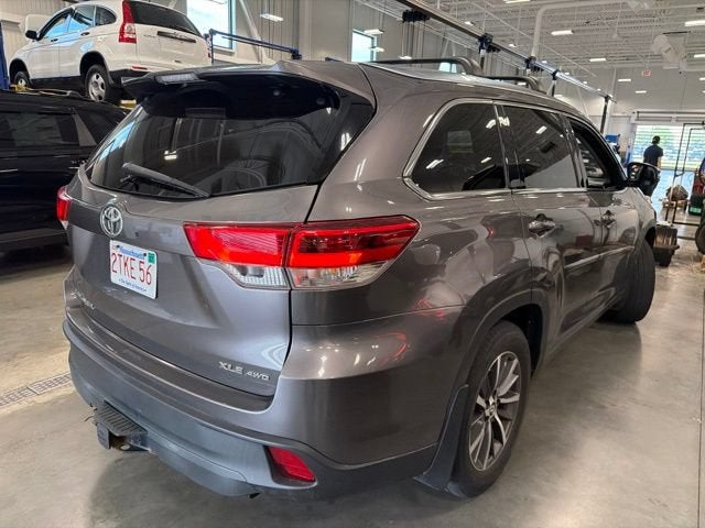 2018 Toyota Highlander SE