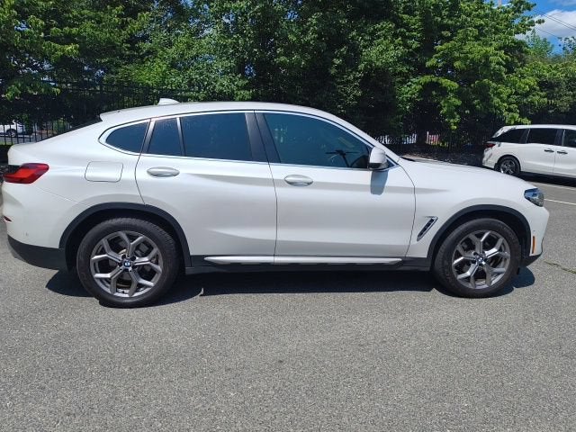 2023 BMW X4 xDrive30i