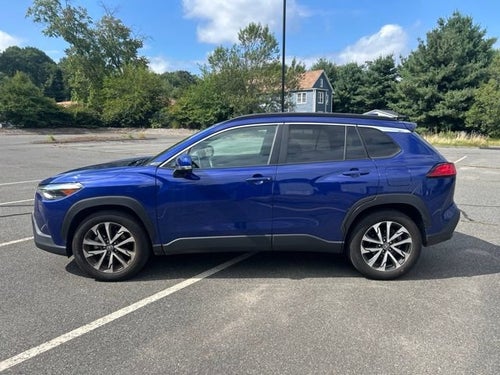 2024 Toyota Corolla Cross XLE