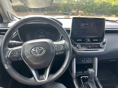 2024 Toyota Corolla Cross XLE