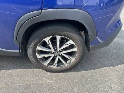 2024 Toyota Corolla Cross XLE