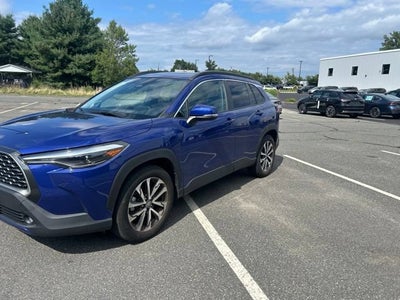 2024 Toyota Corolla Cross XLE