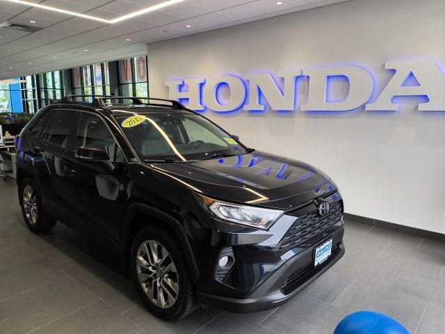 2019 Toyota RAV4 XLE Premium