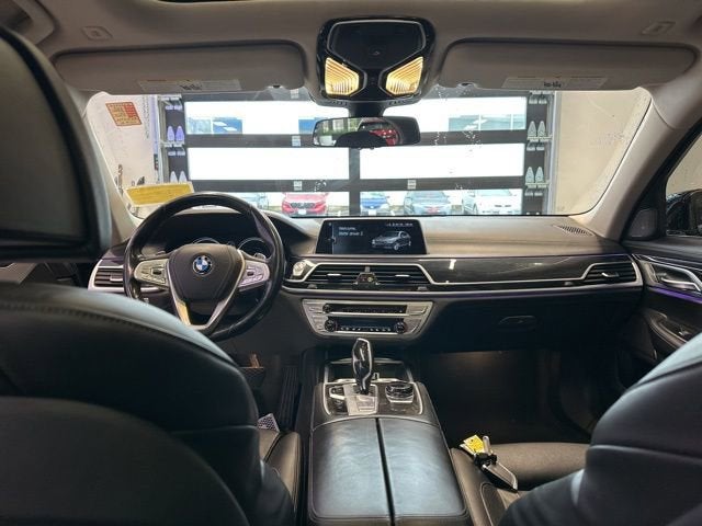 2016 BMW 7 Series 750i xDrive