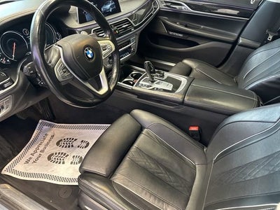 2016 BMW 7 Series 750i xDrive