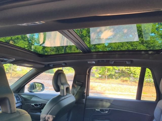 2020 Volvo XC90 Momentum