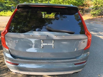 2020 Volvo XC90 Momentum