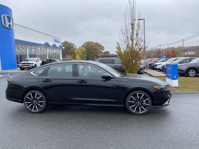 2025 Honda Accord Hybrid Touring