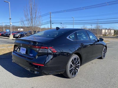 2025 Honda Accord Hybrid Touring